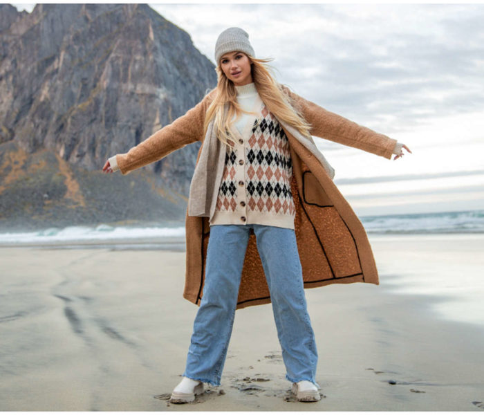 Kvinners gensere til vinteren – de mest populære modellene i engros!